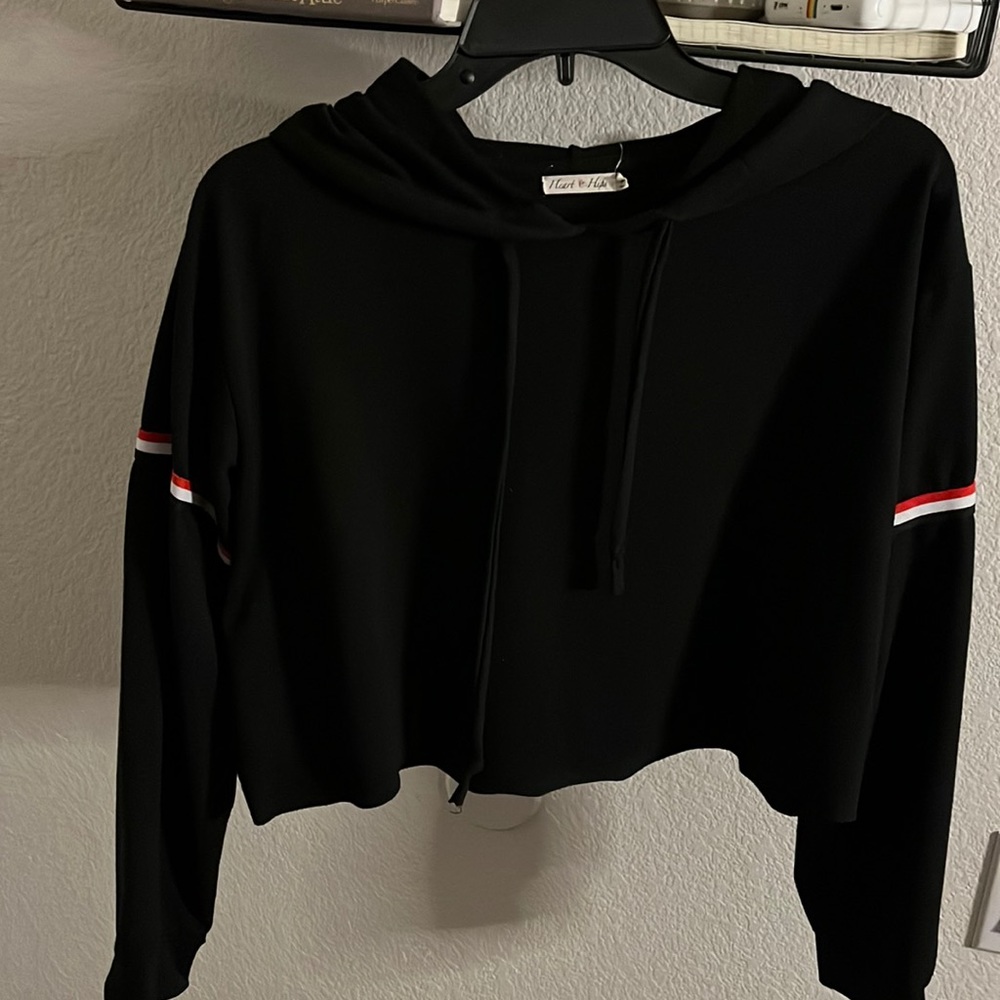 Black cropped hoodie